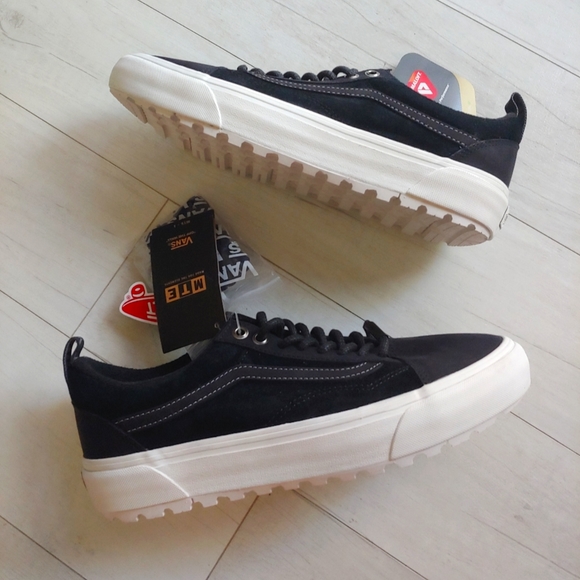 VANS VAULT NEW MTE-1 LX Old Skool Shoes Black - Picture 2 of 14